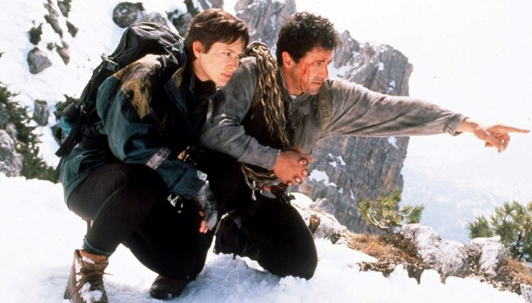 بهترین فیلم های رامبو: صخره‌نورد - Gabe Walker – Cliffhanger 1993 