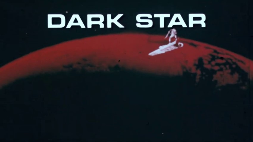 بهترین فیلم های فضایی ؛ ستاره تاریک - Dark Star (1974)