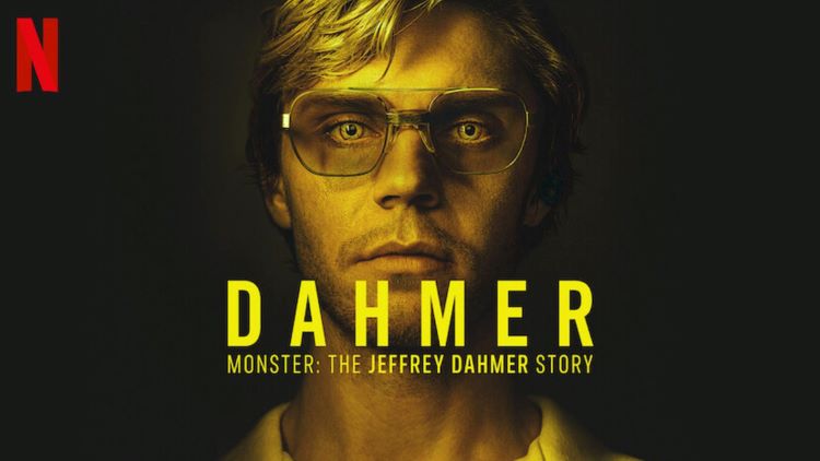 بهترین سریال های نتفلیکس؛ سریال دامر-Dahmer – Monster: The Jeffrey Dahmer Story