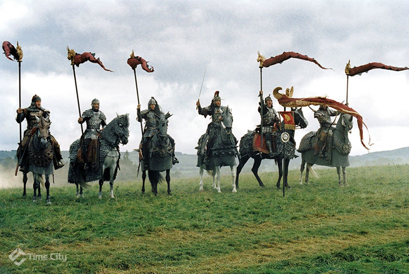 بهترین فیلم های تاریخی ؛ King Arthur - شاه آرتور