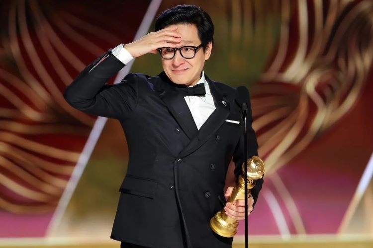 بهترین بازیگر نقش مکمل مرد در برندگان جوایز گلدن گلوب 2023