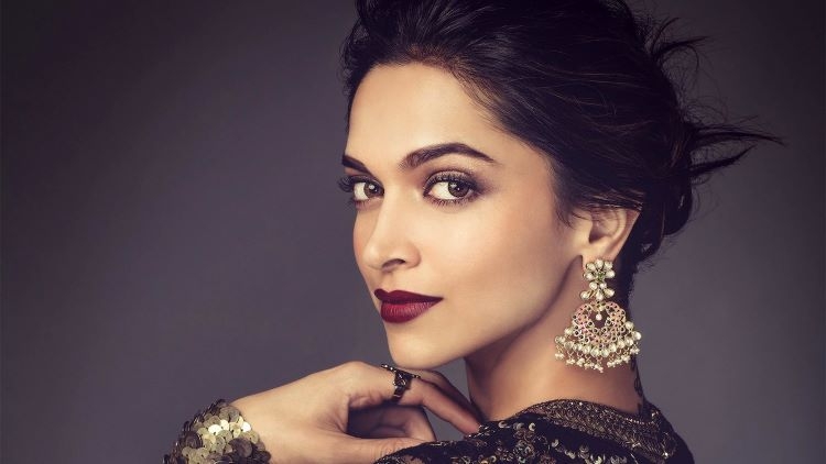 دیپیکا پادوکن - Deepika Padukone