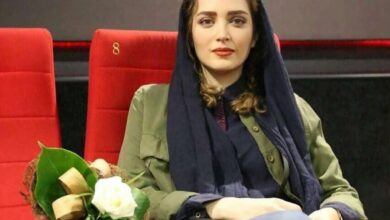 تیپ جدید و جنجالی بهنوش طباطبایی با کت زرد 2 تیپ جدید بهنوش طباطبایی با کت زرد