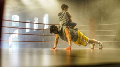 زمان پخش سریال ترکی قهرمان - sampiyon از جم سریز (ساعت تکرار + داستان) 161 جدول پخش سریال قهرمان - sampiyon از جم سریز 【ساعت تکرار + داستان】