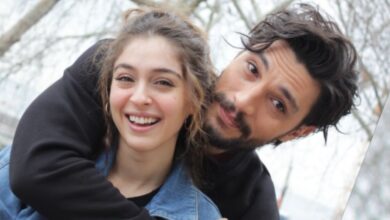 معرفی فیلم ترکی فیلم عشق - Ask Filmi با بازی جمره بایسل (بیوگرافی بازیگران + داستان) 43 معرفی فیلم ترکی فیلم عشق - Ask Filmi با بازی جمره بایسل (بیوگرافی بازیگران + داستان)