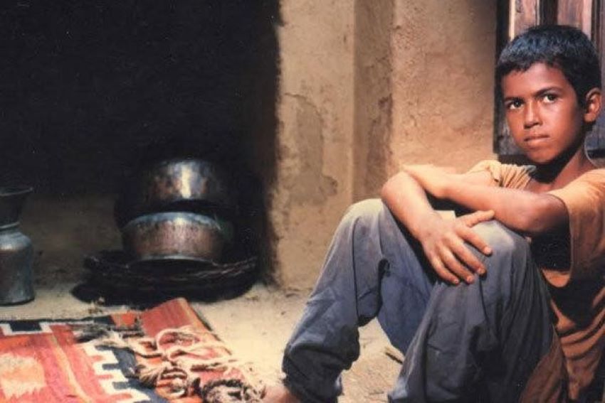 باشو، غریبه کوچک (۱۳۶۴) از فیلم هایی است در گیلان فیلمبرداری شد