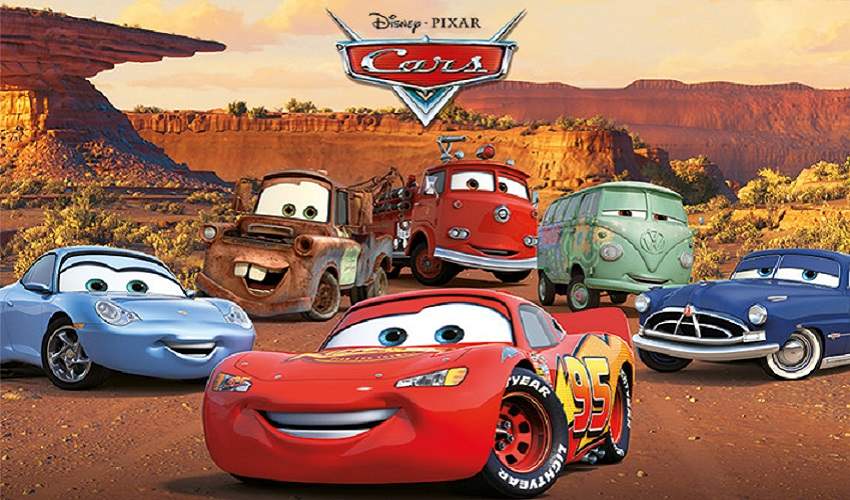 انیمیشن Cars (ماشین‌ها) از انیمیشن های برتر ماشین‌محور