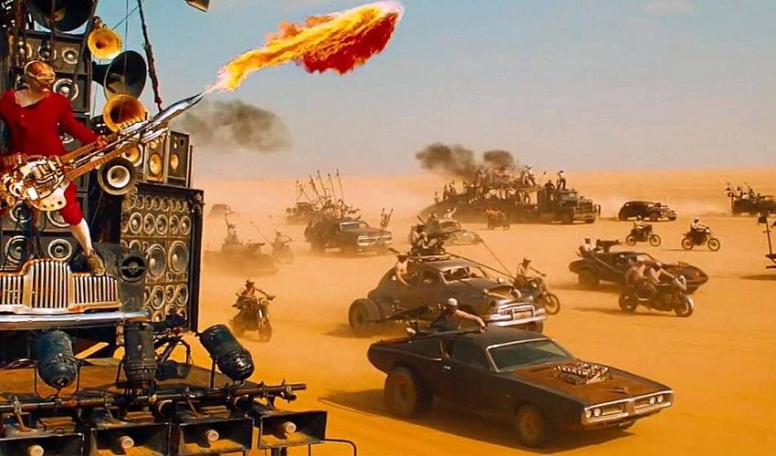 فیلم Mad Max: Fury Road (مکس دیوانه: جادهٔ خشم) یکی از فیلم های برتر ماشینی