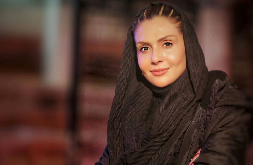 شیوا مکینیان در نقش شهربانو تقی‌پور (شری)، همسر ارسطو