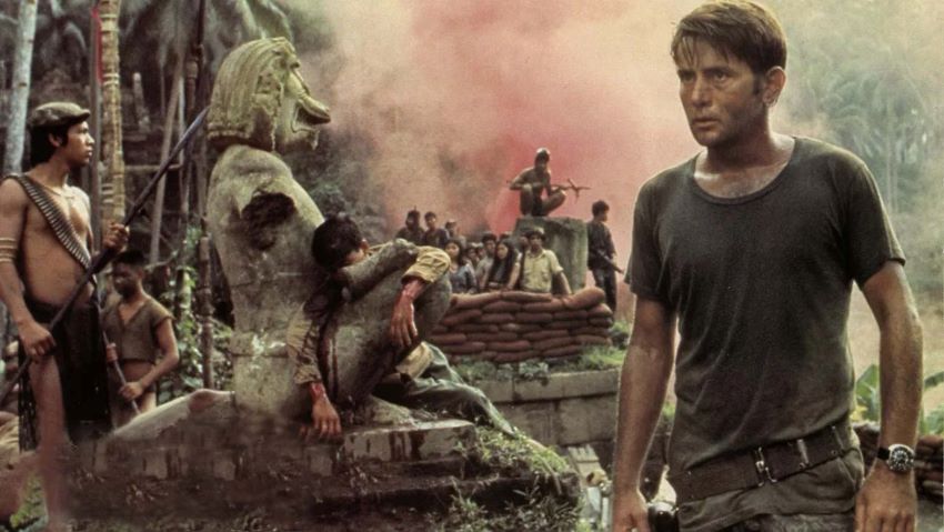 فیلم اینک آخر الزمان - Apocalypse Now از بهترین فیلم های قدیمی ماجراجویی در جنگل است.