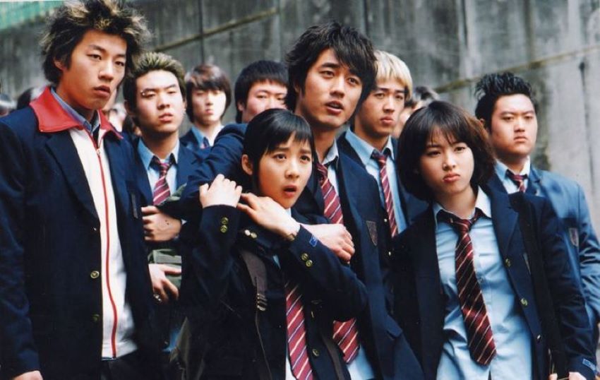 وسوسه گرگ ها - Temptation of Wolves جزو بهترین فیلم های کره ای کدرسه ای است که می‌توانید تماشا کنید.