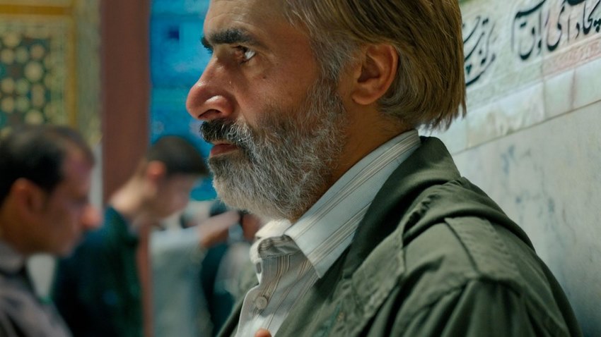 عنکبوت مقدس با داستانی تکان‌دهنده درباره قتل‌های زنجیره‌ای، یکی از فیلم های توقیف شده ایرانی است که در خارج از کشور ساخته شد و جنجال‌های زیادی به پا کرد. 