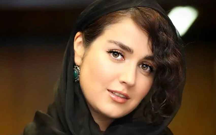 afsaneh pakro