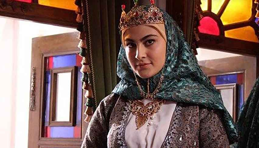 بهترین سریال های تاریخی ایرانی؛ سریال بانوی عمارت