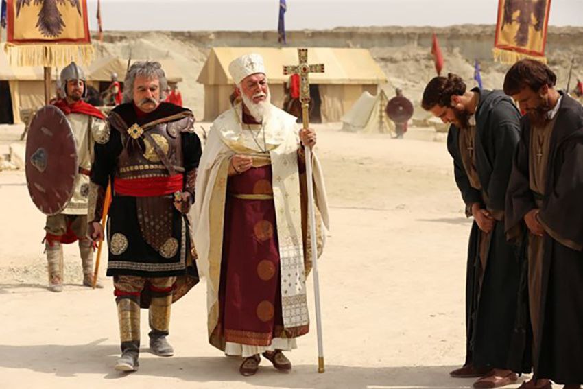 سلمان فارسی با تولیدی عظیم و داستانی حماسی، به‌عنوان یکی از بهترین سریال مذهبی ایرانی، تصویری پرجزئیات از زندگی این یار پیامبر ارائه می‌دهد. 