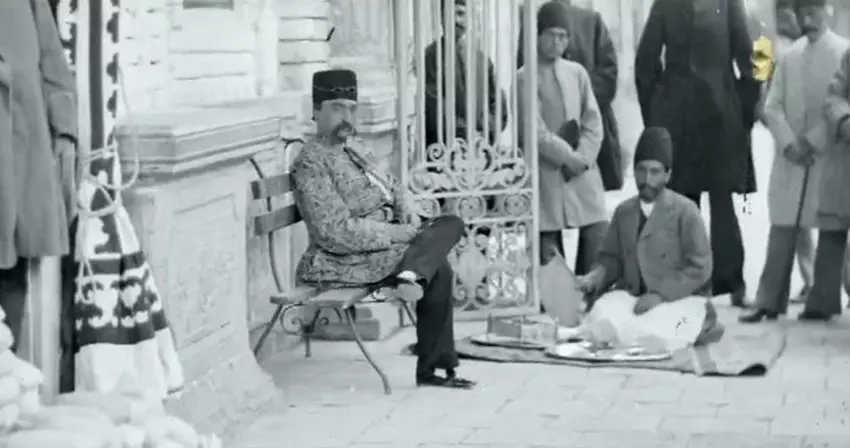 مستند های تاریخی ایرانی | از تپههای مارلیک تا بیپایان 10 نگارخانه تهران با نگاهی دقیق به تاریخ هنر معاصر، در میان بهترین مستند های تاریخی ایراتی جای گرفته است.