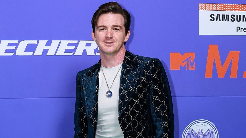 درییک بل – Drake Bell در نقش اسپایدرمن انیمیشنی حضور داشت و نامش در میان هنرپیشه های مرد عنکبوتی طرفداران زیادی پیدا کرده است.