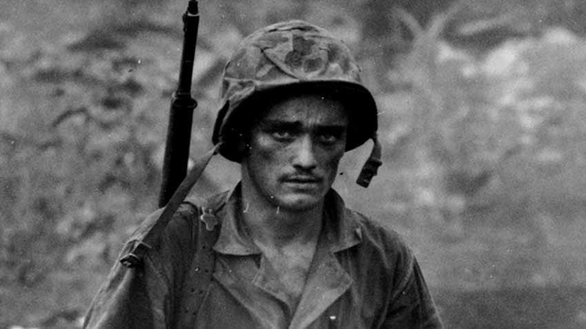 مستند The War – جنگ، تصویری زنده از روزمرگی و نبردهای آمریکا در جنگ جهانی دوم ارائه کرده و در فهرست بهترین مستندهای تاریخی جای دارد.