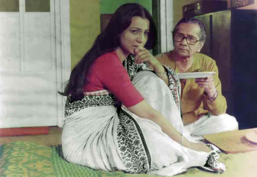 بهترین فیلم های درام هندی؛ معرفی 11 شاهکار سینمایی که باید تماشا کنید 11 دادگاه و یک زن - Adalat o Ekti Meye داستان مبارزه شجاعانه معلمی را برای کسب عدالت پس از تجاوز روایت میکند و جزو بهترین فیلم های درام هندی است.