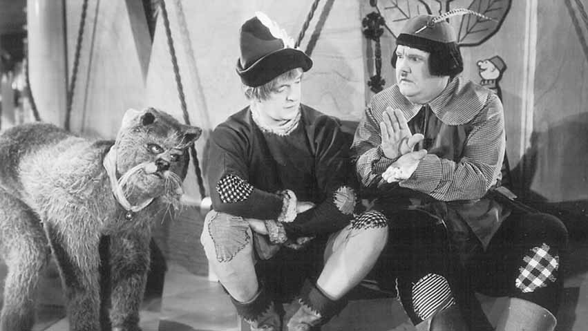 بهترین فیلم های لورل و هاردی | 12 اثر معروف 3 Babes in Toyland