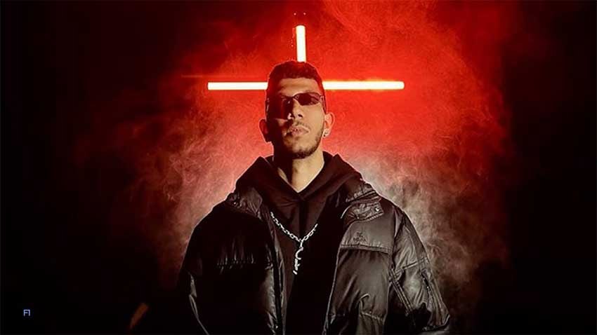 لیست مهمانان برنامه گنگ علی ضیا؛ رپرهای حاضر در اولین برنامه رسمی رپ فارسی 7 چرسی یکی از رپرهایی محبوبی است که در لیست مهمانان برنامه گنگ علی ضیا قرار دارد و همیشه متنهای اجتماعی و انتقادی میسازد و سبک خاصی دارد.