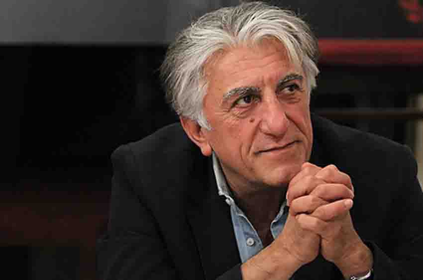 بازیگران فیلم خانه ارواح؛ از پژمان جمشیدی تا نازنین بیاتی 4 رضا کیانیان یکی از بازیگران باتجربه فیلم خانه ارواح است که حضور او در این پروژه سینمایی ارزش و اعتبار ویژهای به اثر بخشیده است.