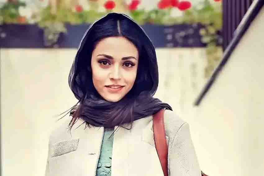 لیست کامل بازیگران سریال برتا؛ داستان یک اسلحه | بیوگرافی و نقشها 9 سوگل خلیق یکی از بازیگران سریال برتا است که با بازیهای موفق در آثار مختلف، نقش مهمی در این سریال جنایی به عهده گرفته است.