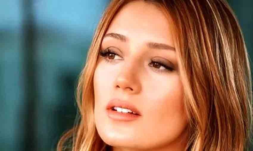 بازیگران سریال هزار و یک شب + داستان، تاریخ پخش و همه چیز درباره ابرسریال فیلیمو 13 گیزم کاراجا بازیگر محبوب ترکیه است که در سریال هزار و یک شب فیلیمو حضور دارد و پیش از بازیگری نماینده ترکیه در مسابقه جهانی Miss World بوده است